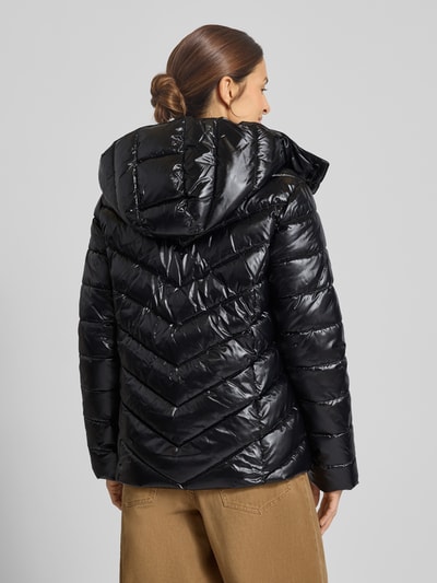 Christian Berg Woman Selection Steppjacke mit Kapuze und Reißverschluss Black 5