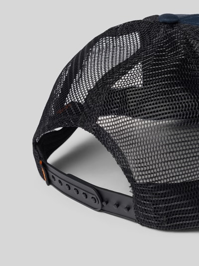 Produktfoto, Cap mit Label-Patch von BOSS für Herren in Schwarz mit Netzstruktur und verstellbarem Verschluss, Nahaufnahme Rückansicht