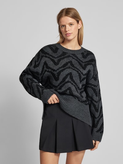 Only Sweter z dzianiny o kroju oversized ze wzorem na całej powierzchni model ‘JANE’ Antracytowy 4