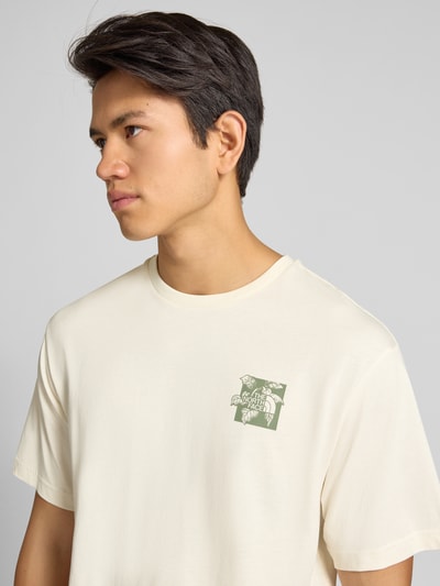 The North Face T-shirt o kroju relaxed fit z okrągłym dekoltem Złamany biały 3