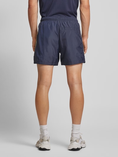 ADIDAS SPORTSWEAR Regular Fit Shorts mit Label-Detail Dunkelblau 5