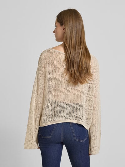 INFLUENCER'S CHOICE BY P&C* Sweter z dzianiny o kroju oversized z dekoltem w łódkę Piaskowy 5