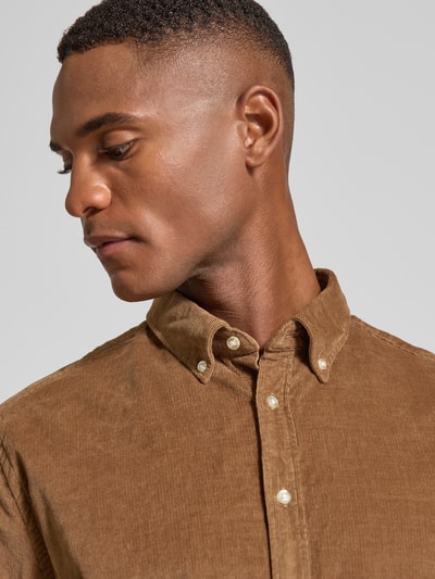 Christian Berg Men Freizeithemd mit Knopfleiste Cognac 3