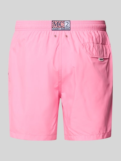 Produktfoto, pinkfarbene Badehose mit Logo-Print Modell 'Lighting Pantone' von MC2 Saint Barth, Logo-Patch, Geschenkbox, glatte Textur