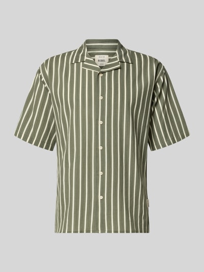 Produktfoto, Regular Fit Freizeithemd mit Reverskragen Modell 'HOWIE' von Redefined Rebel in grün-weißem Allover-Look aus Reine Baumwolle, sichtbare Knopfleiste, strukturierte Oberfläche, Label-Detail, Rückenlänge 60 cm, Schulterbreite 60 cm, Ärmellänge 30 cm, für Herren
