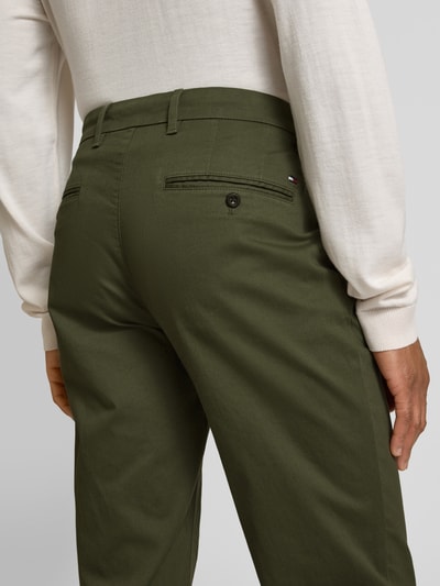 Tommy Hilfiger Straight Leg Chino mit Strukturmuster Modell 'DENTON' Oliv 3