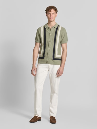 Lindbergh Cardigan mit Kentkragen und Knopfleiste Oliv 1