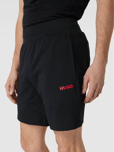 HUGO Regular Fit Sweatshorts mit Label-Print Black 3