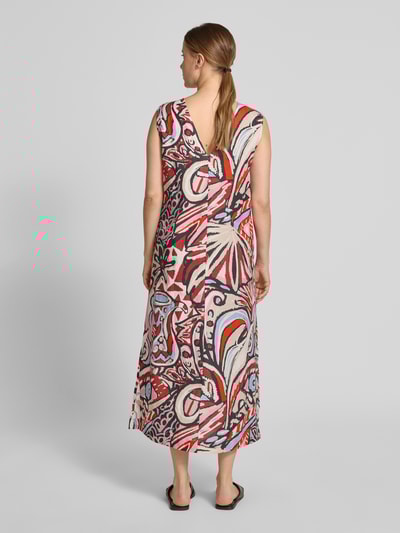Christian Berg Woman Leinenkleid mit V-Ausschnitt und Seitenschlitzen Dunkelrot 5