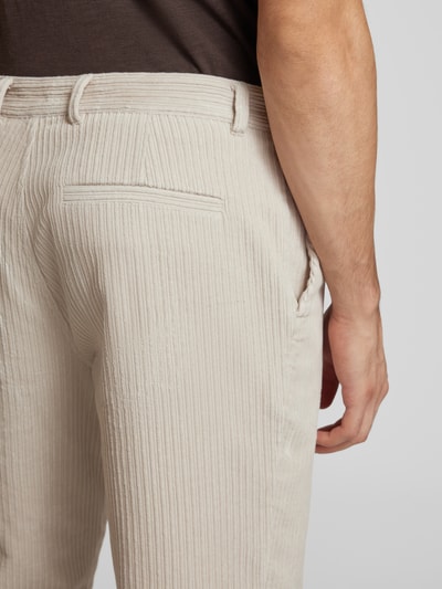 Casual Friday Regular Fit Cordhose mit Gürtelschlaufen Modell 'Pepe' Offwhite 3