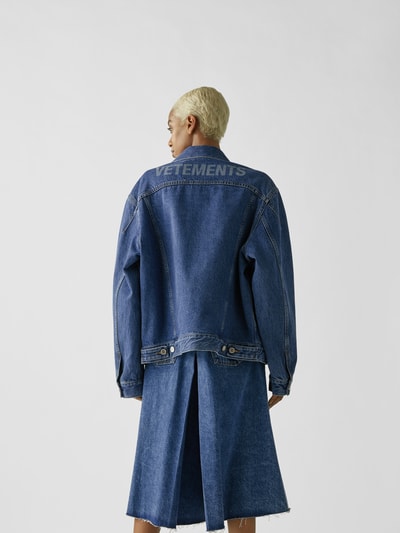 VETEMENTS Unisex Jeansjacke in Oversize Blau 5