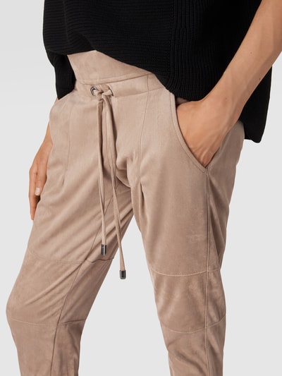 Raffaello Rossi Joggingbroek in suèdelook, model 'CANDICE' Zand - 3