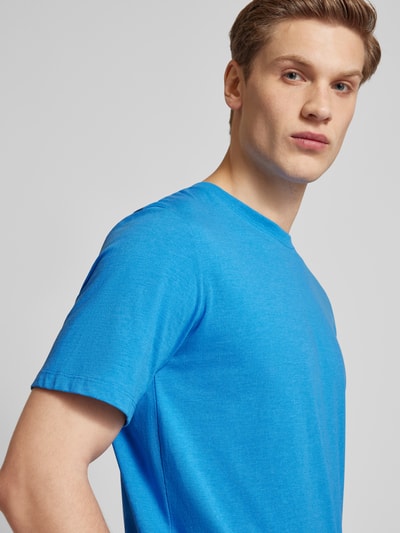 Jack & Jones T-shirt z detalem z logo model ‘ORGANIC’ Królewski niebieski melanż 3