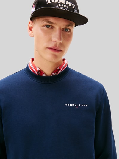 Tommy Jeans Regular Fit sweatshirt met kleine logo-opschrift Donkerblauw - 3