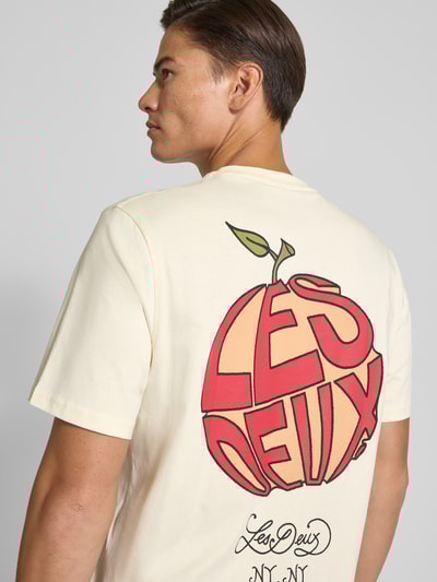 Les Deux T-Shirt mit Rundhalsausschnitt Modell 'Orchard' Offwhite 3