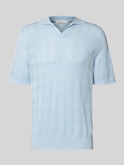 Produktfoto, Regular Fit Poloshirt aus reiner Baumwolle Modell 'ARCO' von SELECTED HOMME in hellblau, Optik: Unifarben, Lochstrickmuster, Struktur, Polokragen, Kurzarm, Ärmelabschluss und Rumpfabschluss gerippt, Materialverarbeitung: Strick.