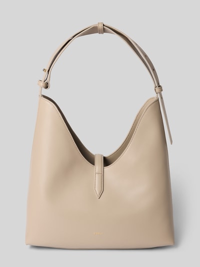 Produktfoto, Handtasche mit Logo-Detail Modell 'Goccia' von FURLA in Beige, Hauptfach mit Riemenverschluss, Verstellbarer-Trageriemen, Maße: Breite 25 cm, Länge 31 cm, Tiefe 15 cm, Schulterriemen 42 cm. Glatte, matte Oberfläche.