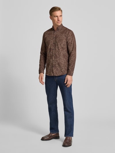 Lindbergh Relaxed Fit Freizeithemd aus Feincord mit Button-Down-Kragen Dunkelbraun 1