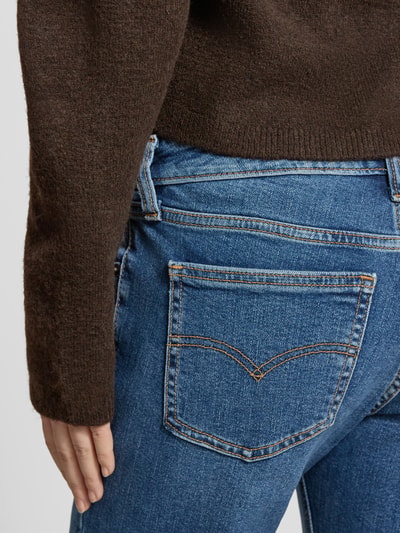 Levi's® Bootcut Jeans aus Baumwoll-Mix Modell 'SUPERLOW' Blau 3