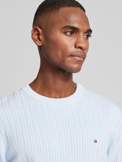 Tommy Hilfiger Slim Fit Strickpullover mit Fischgrät-Struktur Hellblau 3