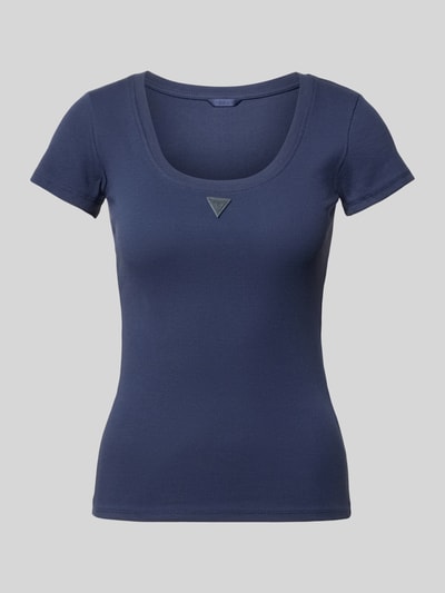 Produktfoto, Slim Fit T-Shirt mit Logo-Applikation von Guess aus elastischem Baumwoll-Mix, dunkelblau, Rundhalsausschnitt, glatte Textur