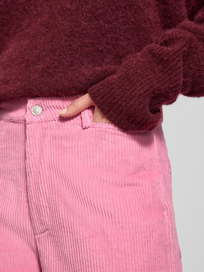 LOLLYS LAUNDRY Wide Leg Cordhose mit Eingriff- und Gesäßtaschen Modell 'Florida' Pink 3
