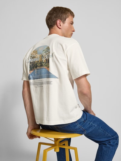 PROHIBITED T-Shirt mit Rundhalsausschnitt Offwhite 3