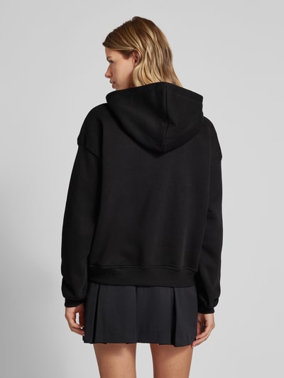 Gina Tricot Hoodie mit Känguru-Tasche Black 5