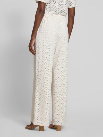Vila Spodnie materiałowe z szeroką nogawką i ażurowym wzorem model ‘DELAIA’ Écru 5