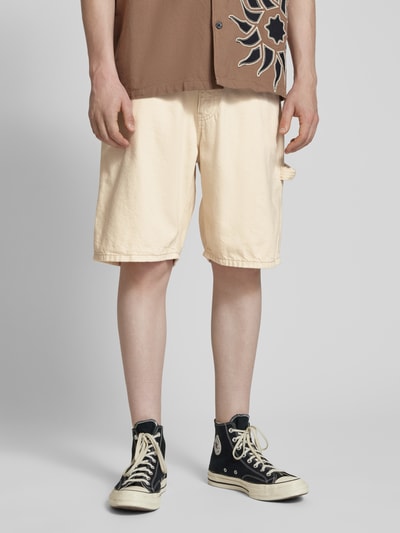 REVIEW Baggy Fit Jeansshorts im 5-Pocket-Design Ecru 4