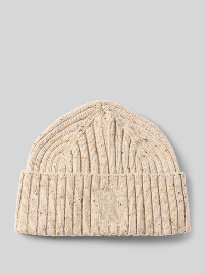 Produktfoto, cremefarbene, grobgestrickte Mütze aus Baumwoll-Woll-Mix Modell 'TWEED' von ARMEDANGELS, Damen Mütze, strukturierte Rippenoptik