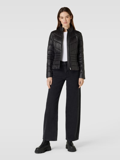 Vero Moda Outdoor Steppjacke in unifarbenem Design Modell 'SORAYA' Black 1