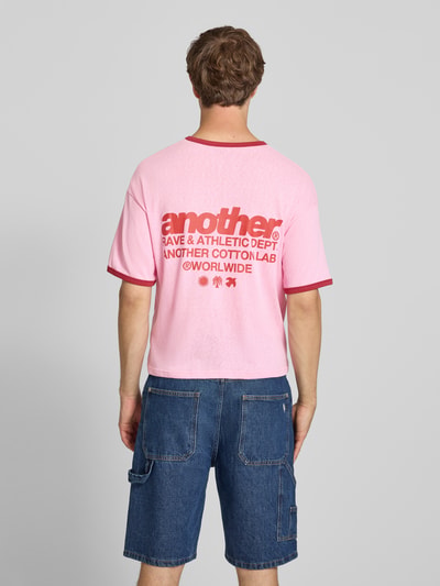 ANOTHER COTTON LAB T-Shirt mit Label-Print und Rundhalsausschnitt Rosa 5