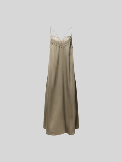 Produktfoto, Relaxed Fit Midikleid mit Spitzenbesatz von Iro aus glänzendem Satin in Beige, V-Ausschnitt, Spaghettiträger, feine Textur.