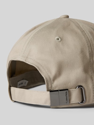 CK Calvin Klein Basecap mit Label-Print Modell 'CK MUST' Sand 3