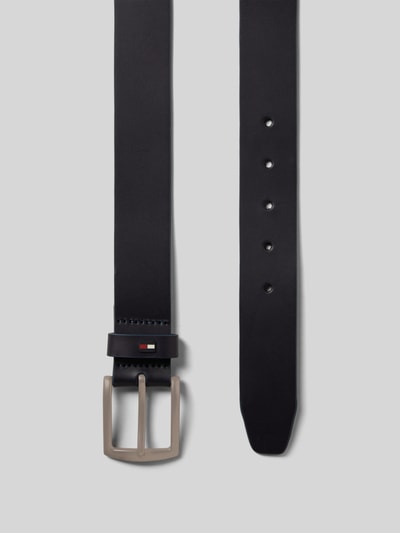 Produktfoto, Gürtel aus echtem Leder Modell 'DENTON 3.0 EXT' von Tommy Hilfiger, Optik: Unifarben, Dornschließe, Logo-Applikation, Glattleder.