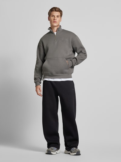 REVIEW Essentials sweatshirt met halve rits Donkergrijs - 1