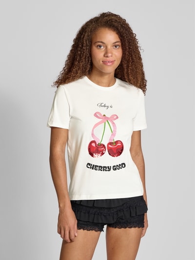 Only T-shirt o kroju regular fit z nadrukiem z motywem model ‘KITA’ Złamany biały 4