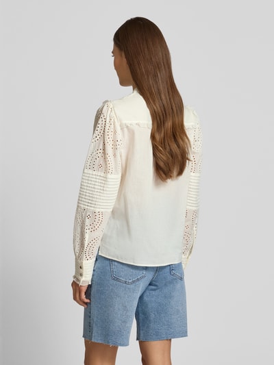BOSS Orange Regular Fit Bluse mit Lochstickerei Modell 'Bebrody' Offwhite 5