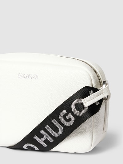 HUGO Umhängetasche in Leder-Optik Modell 'CROSSBODY' Ecru 3