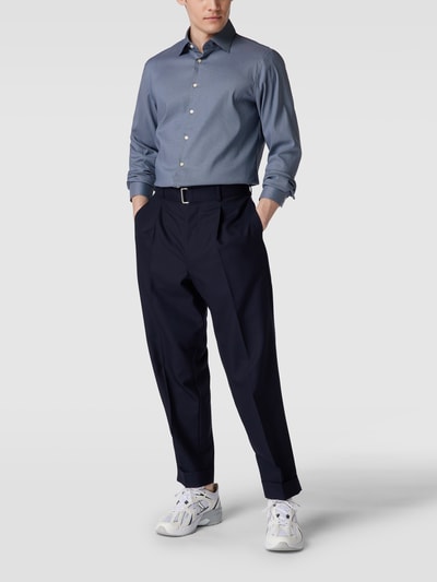 Christian Berg Men Regular Fit Business-Hemd mit Allover-Muster Jeans 1