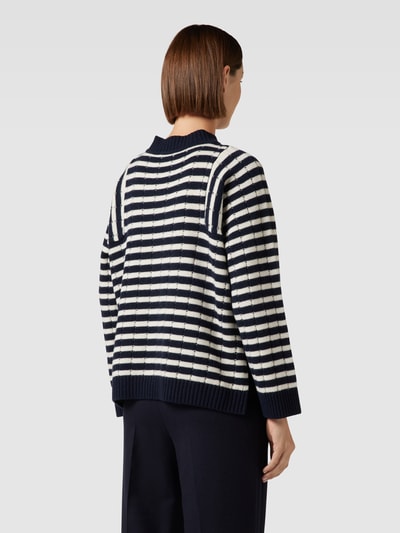 Weekend Max Mara Strickpullover aus Schurwolle Modell 'BIRD' Marine 5