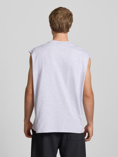 REVIEW Tanktop mit Logo-Print Hellgrau Melange 5