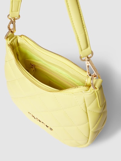 VALENTINO BAGS Hobotas met labelapplicatie, model 'OCARINA' Pastelgeel - 3