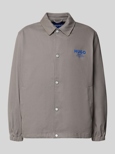 Produktfoto, Relaxed Fit Blouson aus reiner Baumwolle Modell 'Biyo2631' von HUGO in Grau mit blauen Akzenten, HUGO Herren Bomberjacke / Blouson