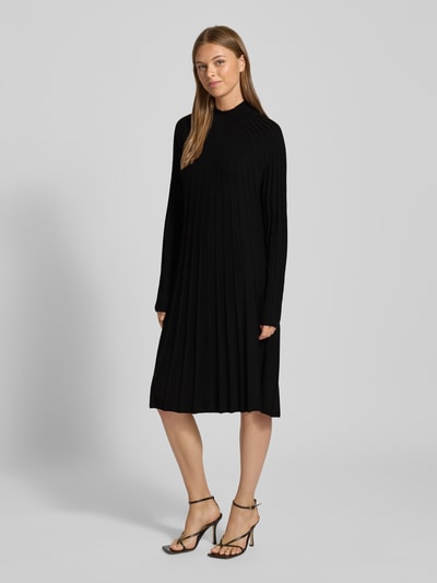 Christian Berg Woman Selection Knielanges Stickkleid mit Strukturmuster Black 1