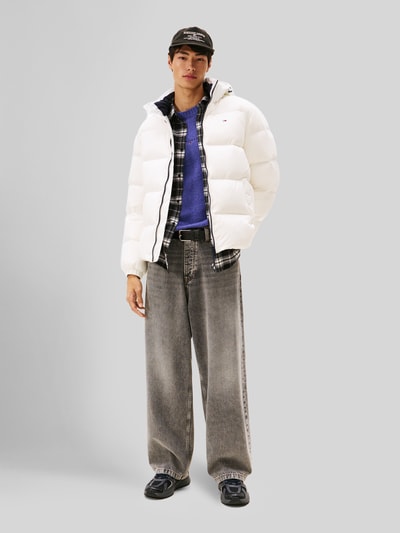 Tommy Jeans Relaxed Fit Daunenjacke mit Kapuze Offwhite 1