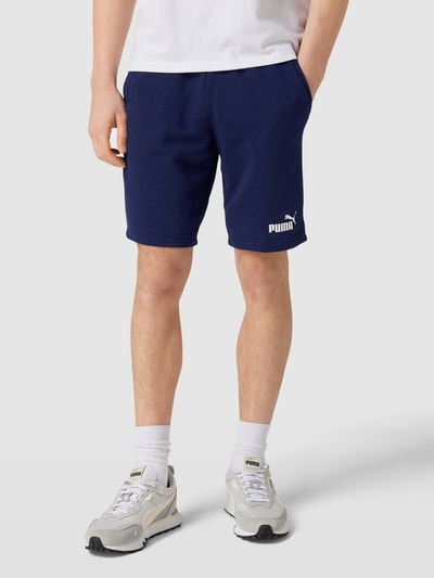 PUMA PERFORMANCE Sweatshorts mit Label-Print Modell 'ESS' Dunkelblau 4