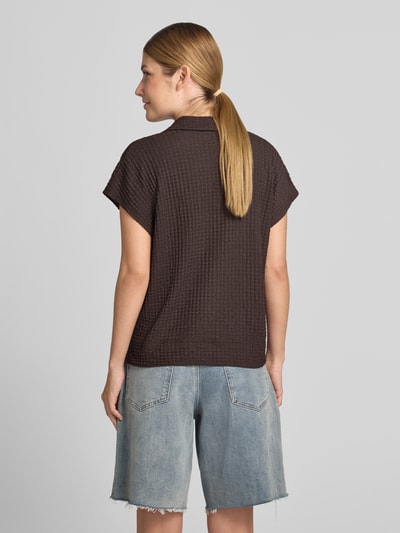 OPUS T-Shirt mit Strukturmuster und V-Ausschnitt Modell 'Sipin' Dunkelbraun 5