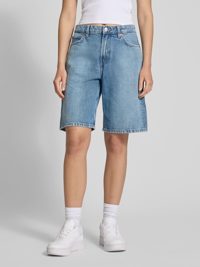 Weekday Regular Fit Jeansshorts im 5-Pocket-Design Modell 'MONTEREY' Jeansblau 4